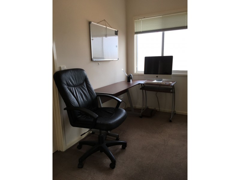 11 Silverleaf Drive, Melton VIC 3337