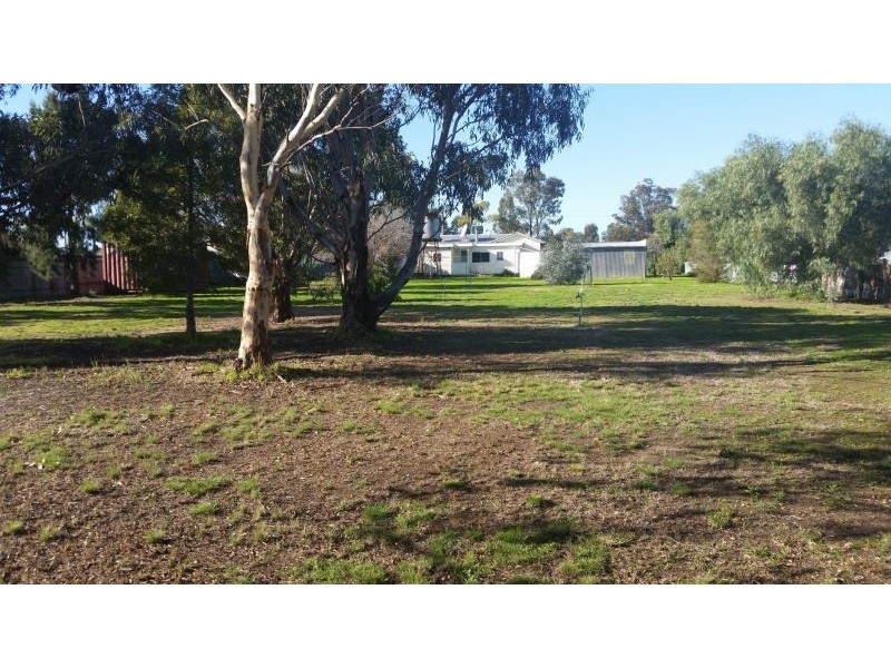 36 – 38 Newell St, Marnoo VIC 3387