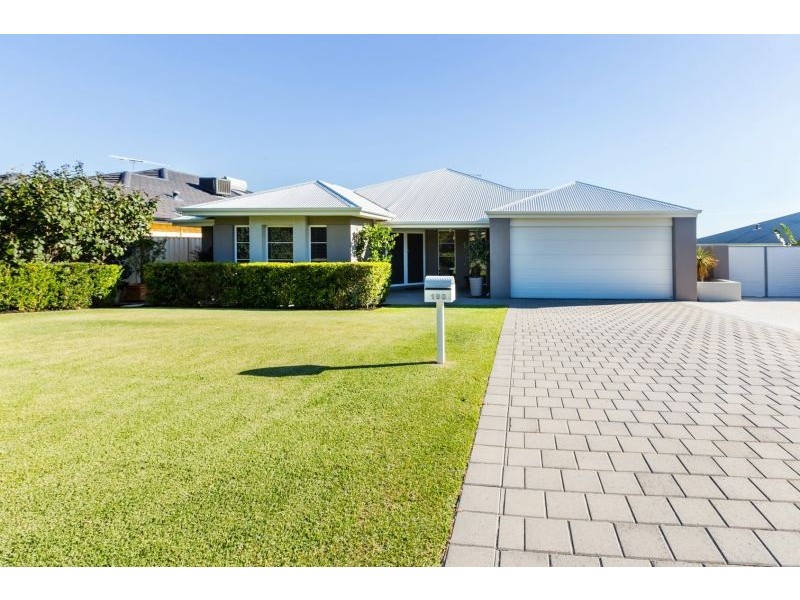 198 Sultana Road, Forrestfield WA 6058