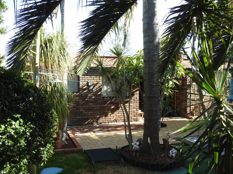 6 Ewell Court, Marangaroo WA 6064