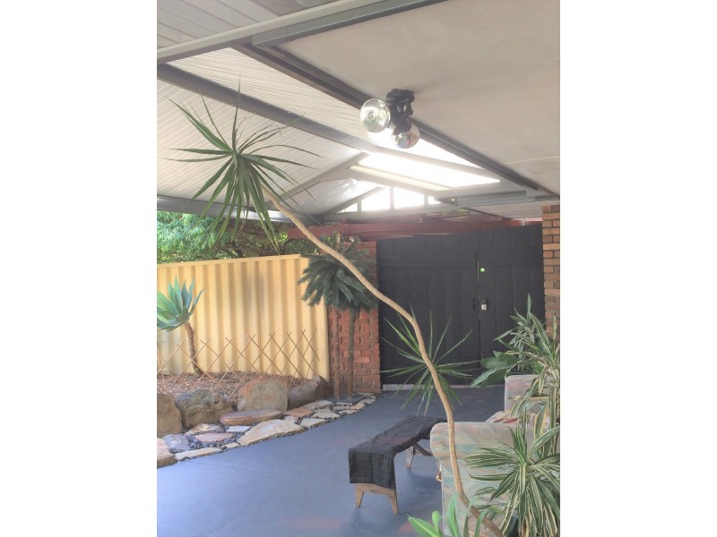 6 Ewell Court, Marangaroo WA 6064