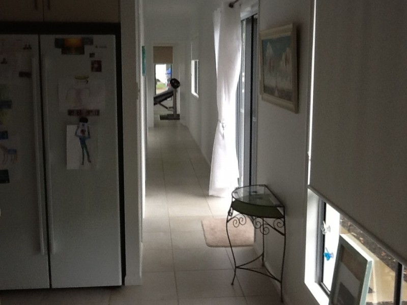 12 Coral St, Saunders Beach QLD 4818