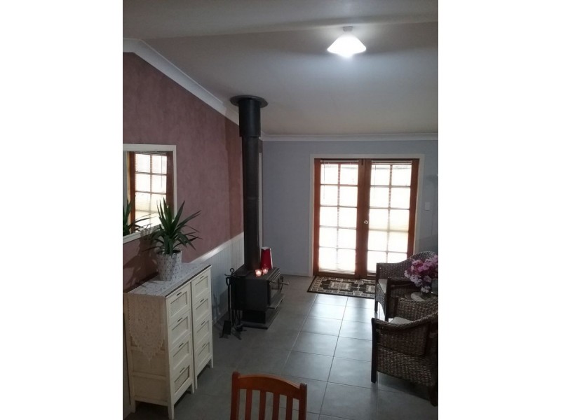 47 John Street, Uralla NSW 2358