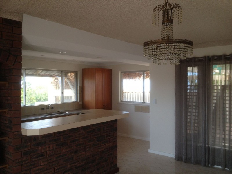 6 Cox Crescent, Quinns Rocks WA 6030