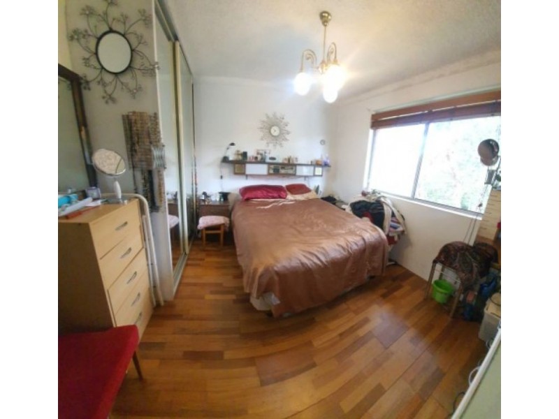 27/190 Sandal Crescent, Carramar NSW 2163