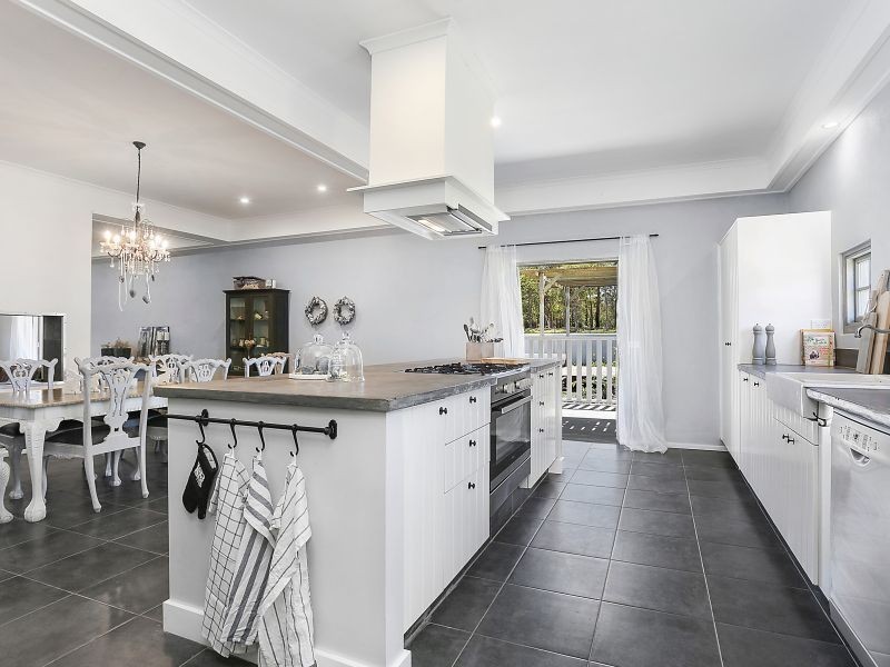 18 Amaroo Place, Cooroibah QLD 4565