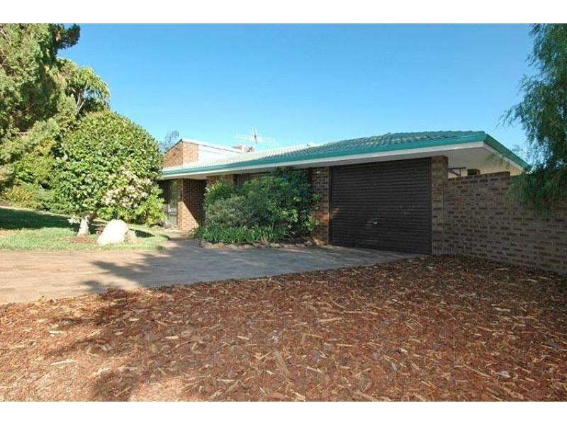 31 Maybud Road, Duncraig WA 6023