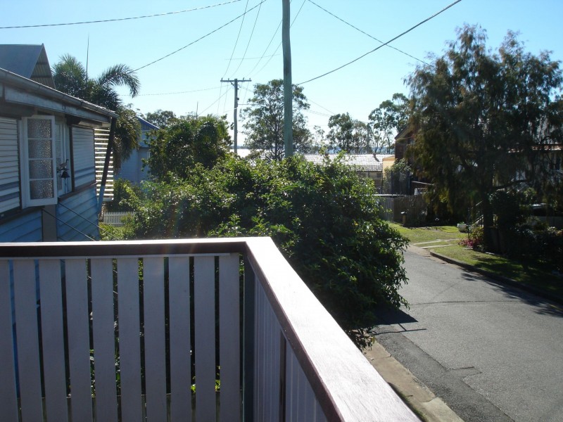 19 Twamley St, Shorncliffe QLD 4017