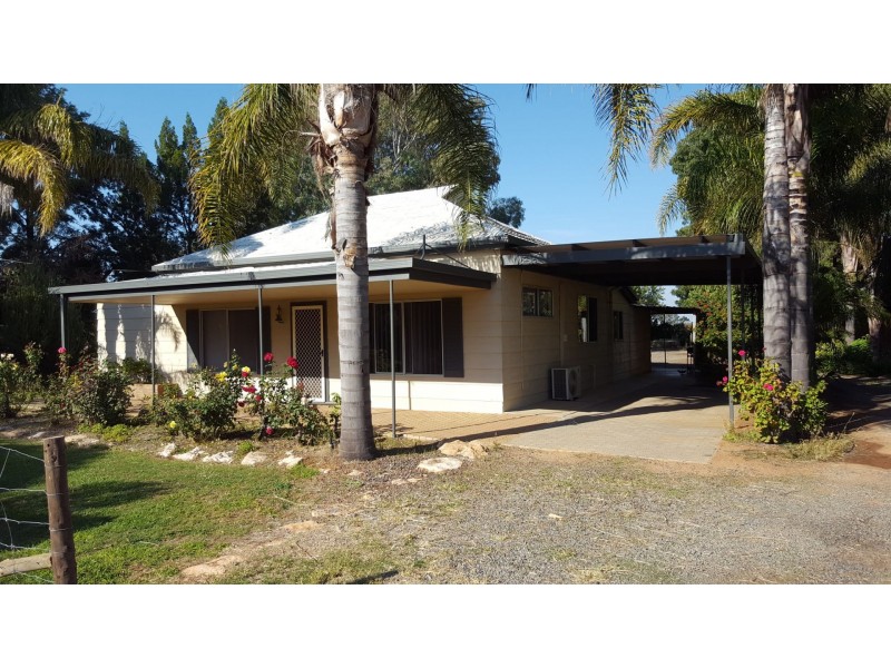 81 Tooravale Rd, Monash SA 5342