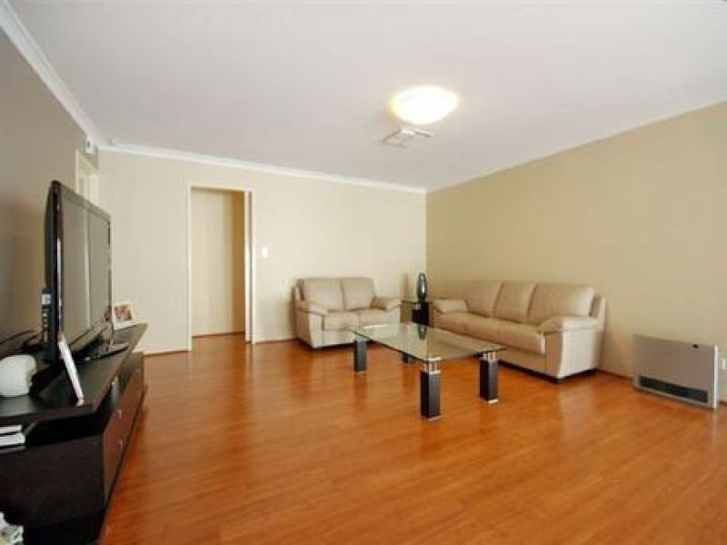 49 Jackadder Avenue, Hammond Park WA 6164