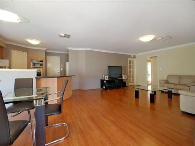 49 Jackadder Avenue, Hammond Park WA 6164