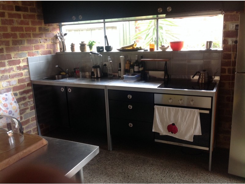 4B Council Place, East Fremantle WA 6158