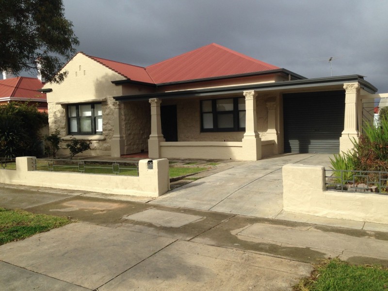 46 May Terrace, Ottoway SA 5013