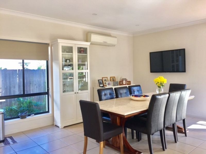 7 Hillcroft Place, Belmont QLD 4153