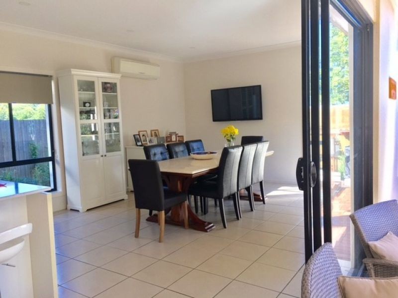 7 Hillcroft Place, Belmont QLD 4153