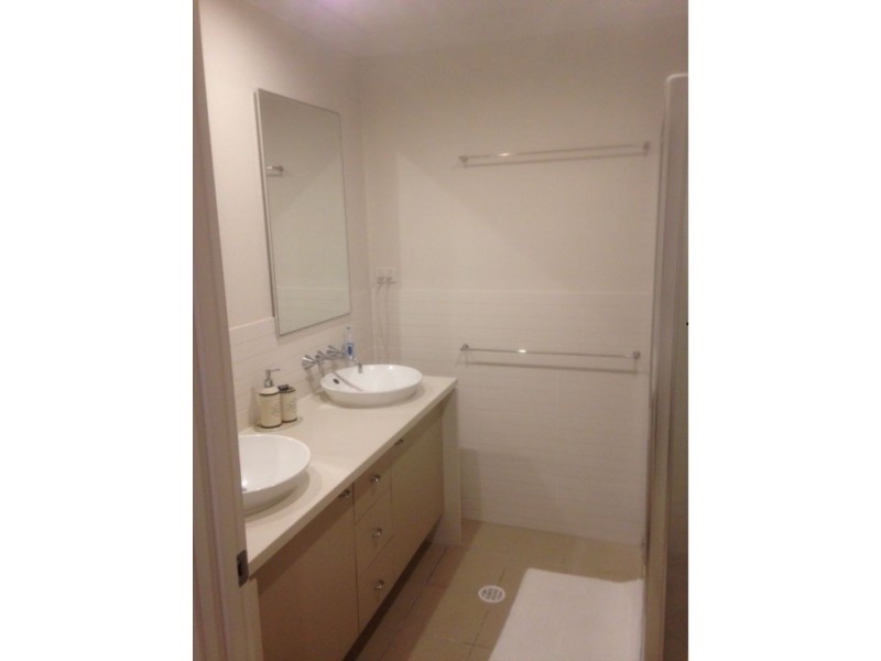 7 Hillcroft Place, Belmont QLD 4153