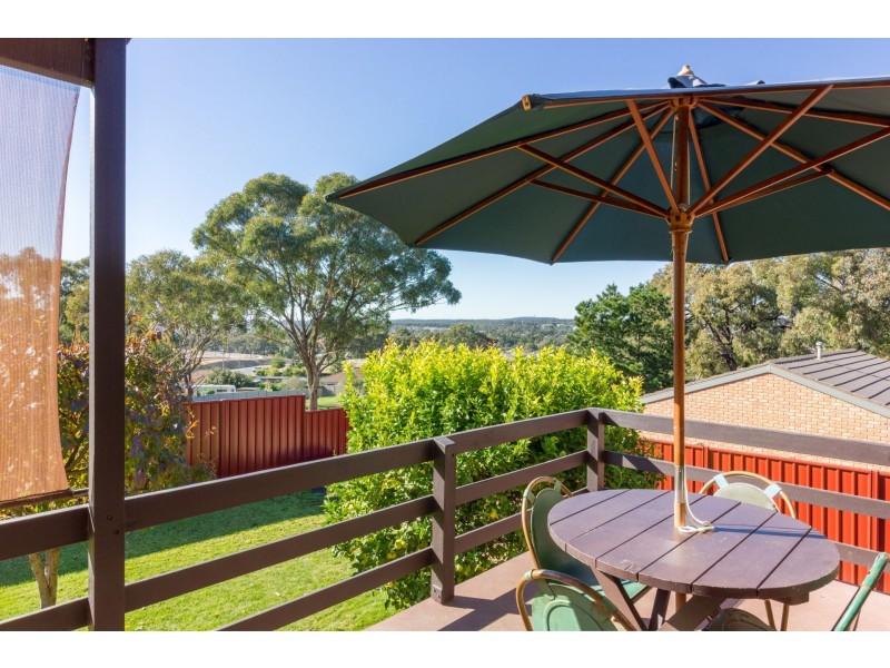 14 Molesworth Road, Kangaroo Flat VIC 3555