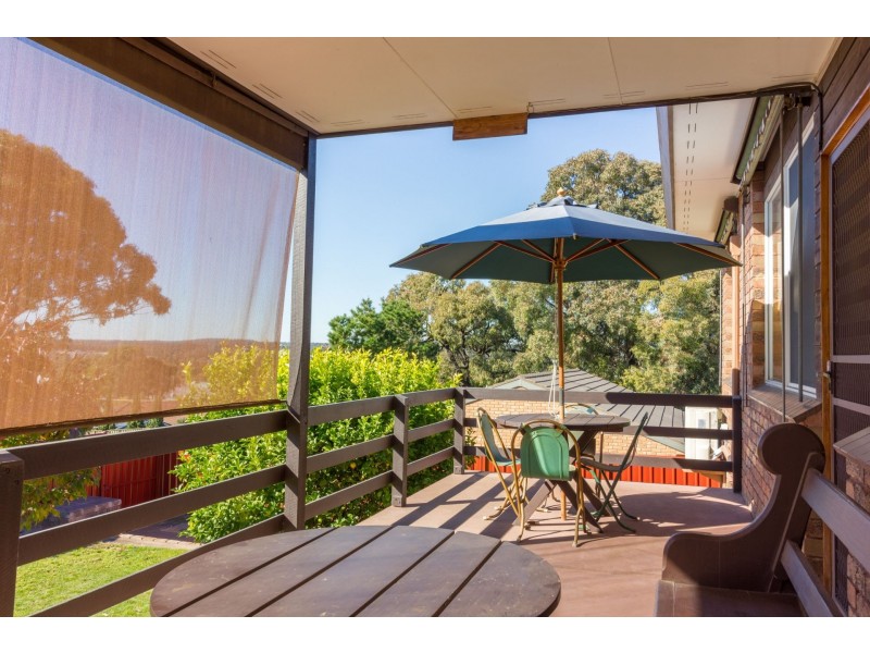 14 Molesworth Road, Kangaroo Flat VIC 3555