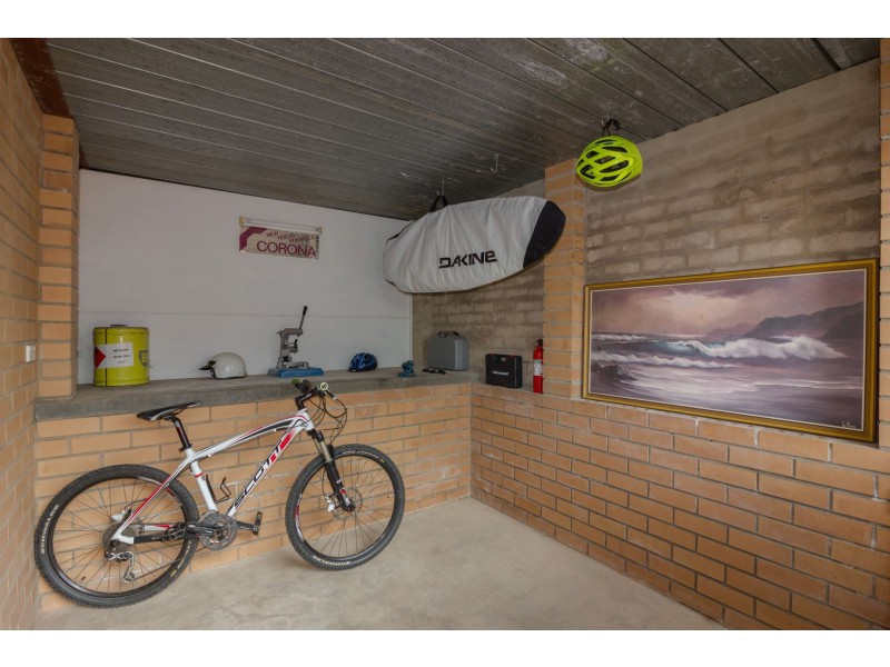 14 Molesworth Road, Kangaroo Flat VIC 3555