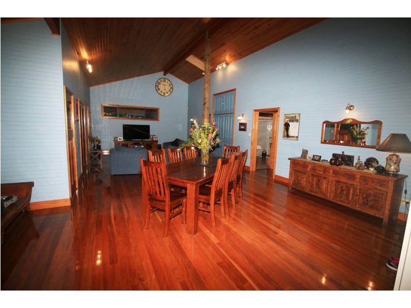 18 Eden Close, Dudley NSW 2290