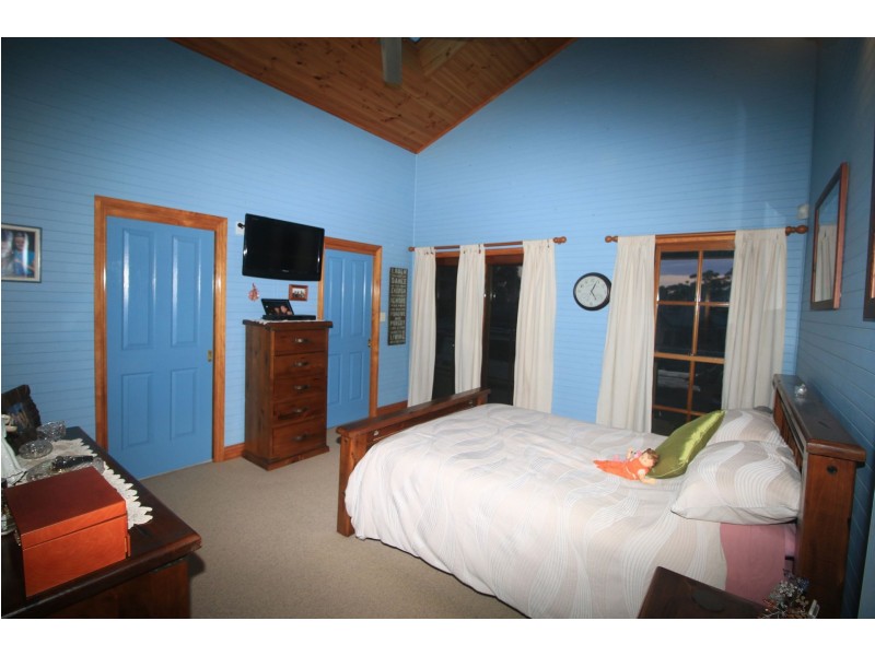 18 Eden Close, Dudley NSW 2290