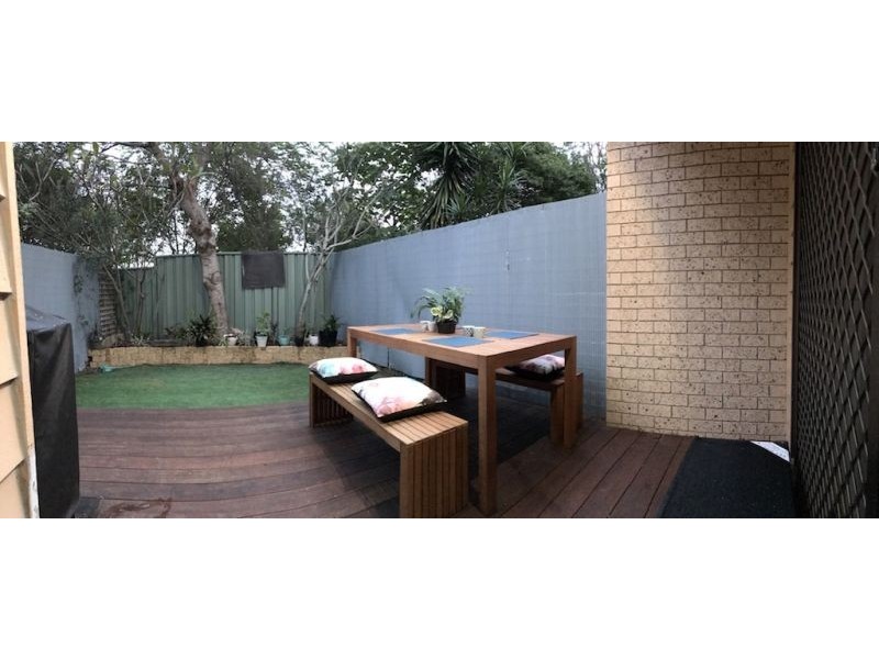 22/105 Christine Ave, Burleigh Waters QLD 4220