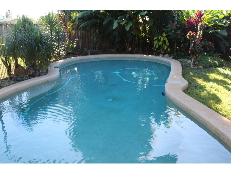 Bentley Park QLD 4869