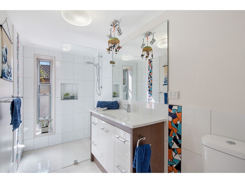128 Kylie Avenue, Ferny Hills QLD 4055
