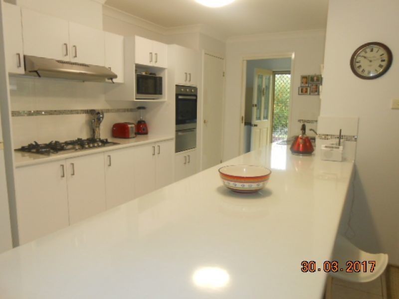 10 Compass Cl, Tea Gardens NSW 2324