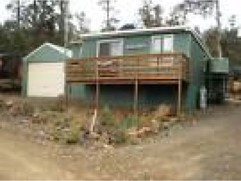 10 Lakeview Drive, Cramps Bay TAS 7030