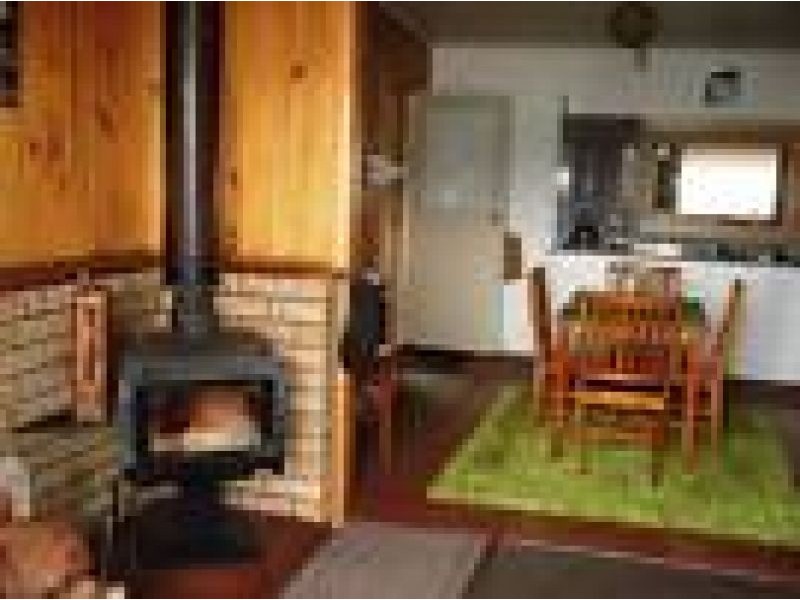 10 Lakeview Drive, Cramps Bay TAS 7030