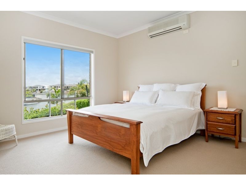 7 Southaven Drive, Helensvale QLD 4212