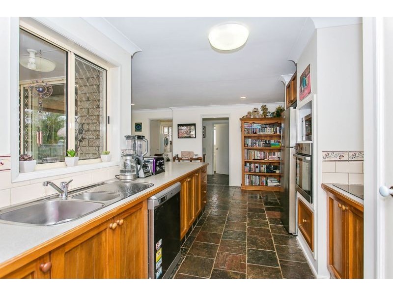 4 Harrison Ct, Mudgeeraba QLD 4213