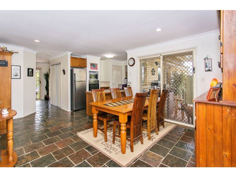 4 Harrison Ct, Mudgeeraba QLD 4213