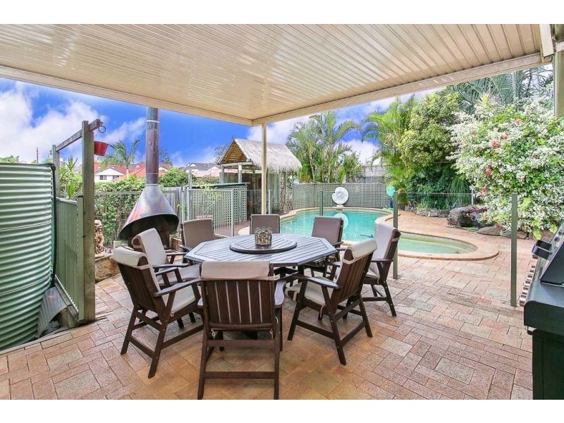 4 Harrison Ct, Mudgeeraba QLD 4213