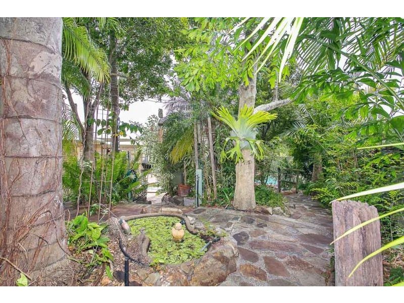 4 Harrison Ct, Mudgeeraba QLD 4213