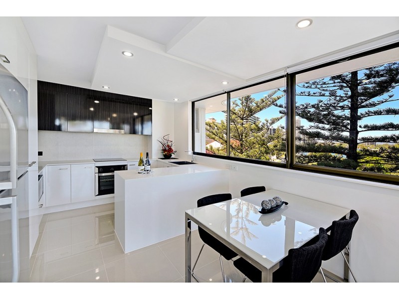 20/43 Enderley Avenue, Surfers Paradise QLD 4217