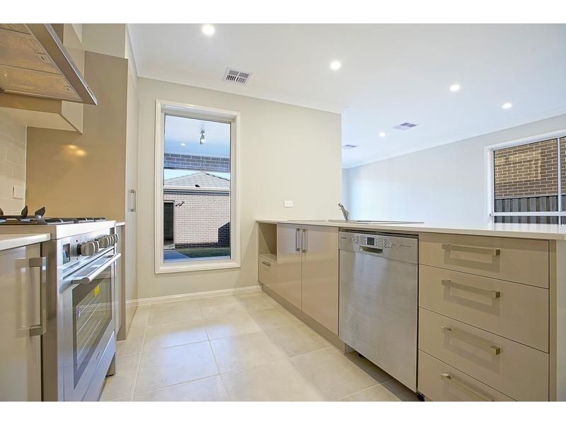 47 Lakeview Drive, Cranebrook NSW 2749