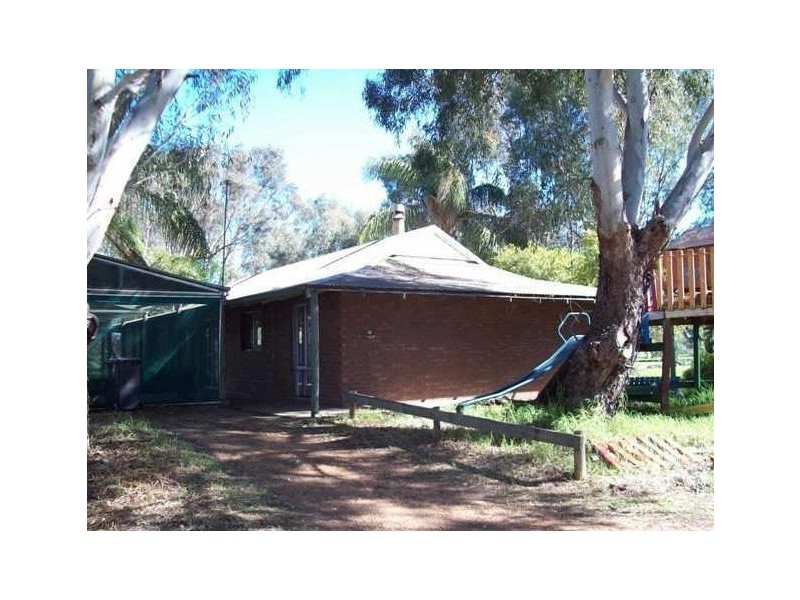 14 Bonewood Ct, Beckenham WA 6107