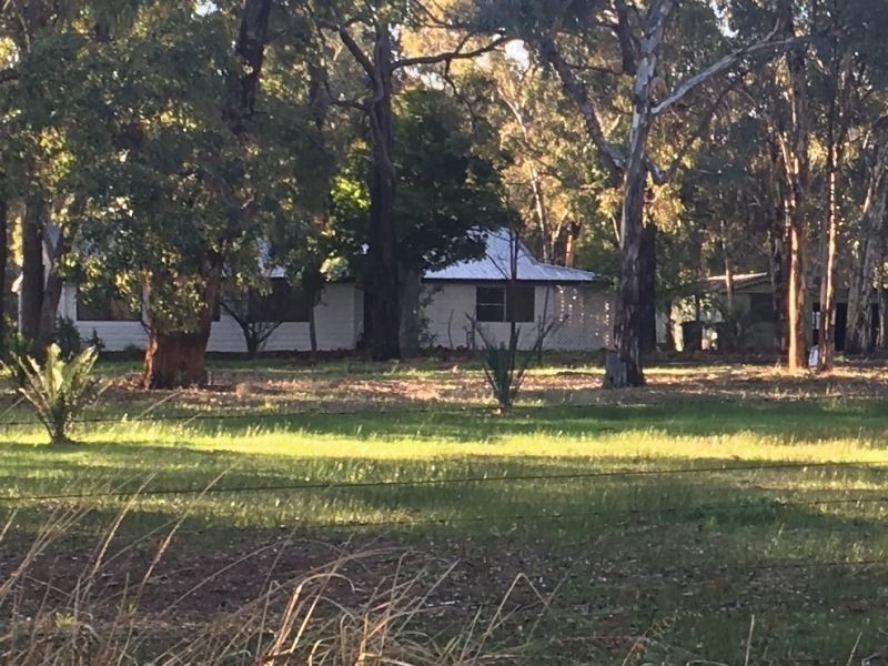 386 Refractory Road, Bakers Hill WA 6562