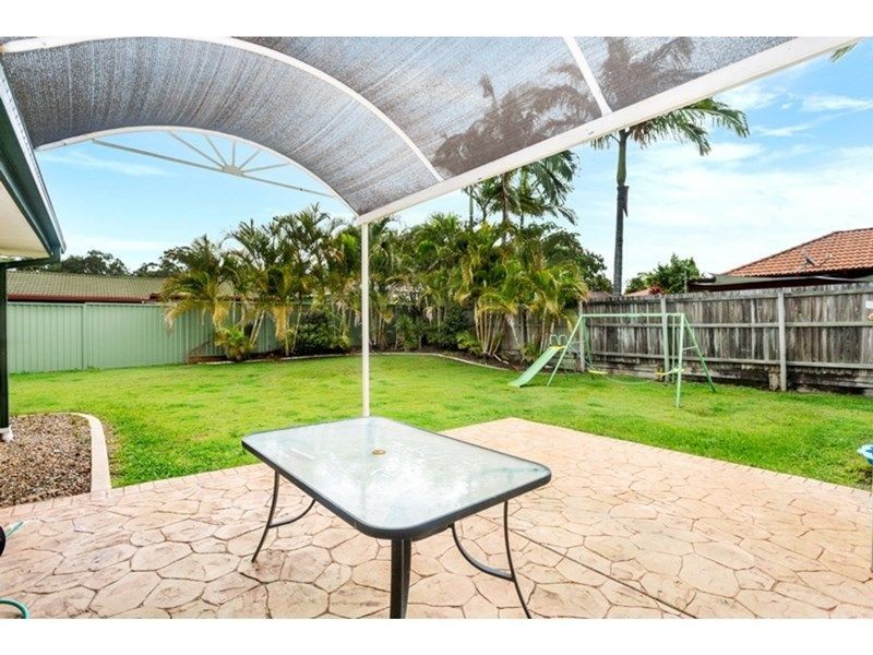 28 Barron court, Hillcrest QLD 4118