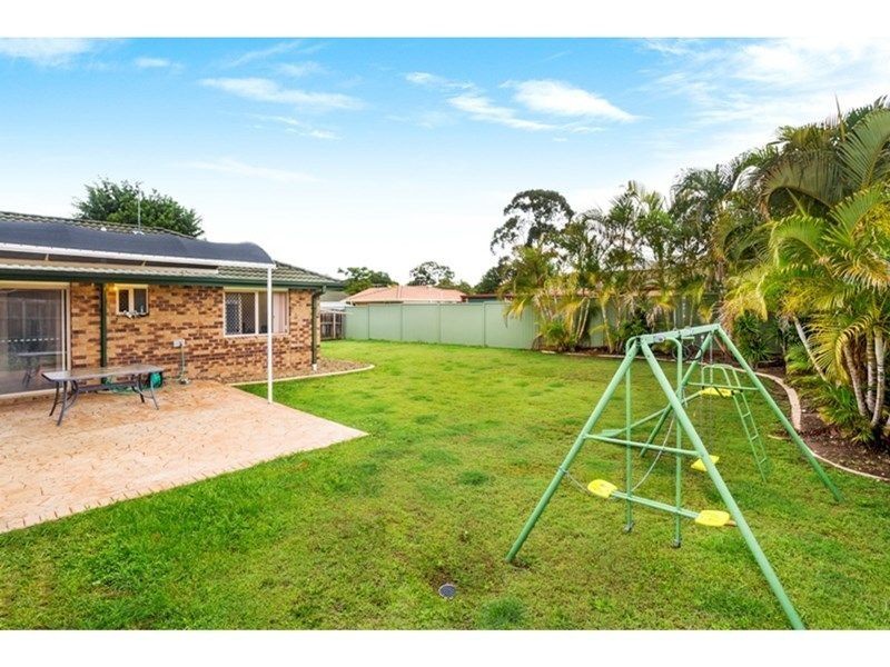 28 Barron court, Hillcrest QLD 4118