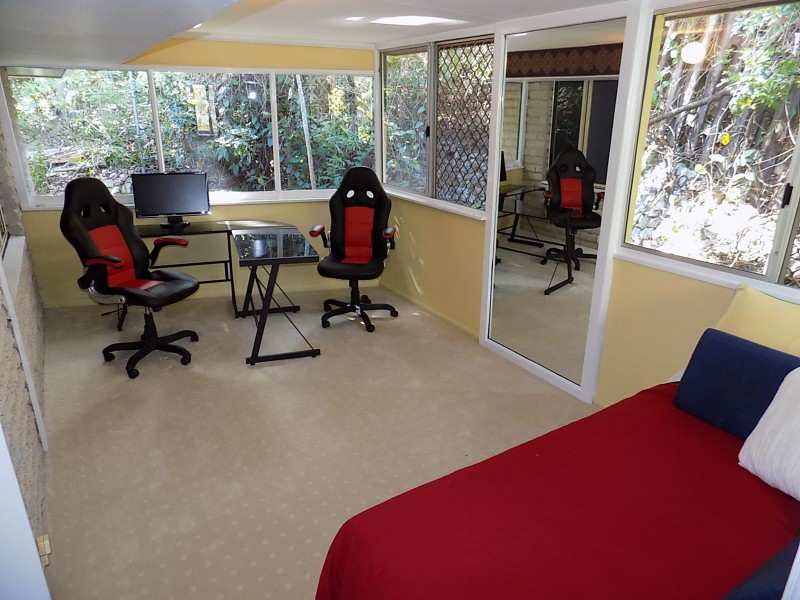 unit 2/28A WESTVIEW RD, Currumbin QLD 4223