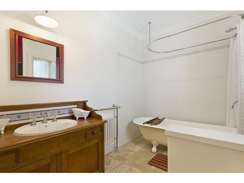 66 Chancellor Street, Sherwood QLD 4075