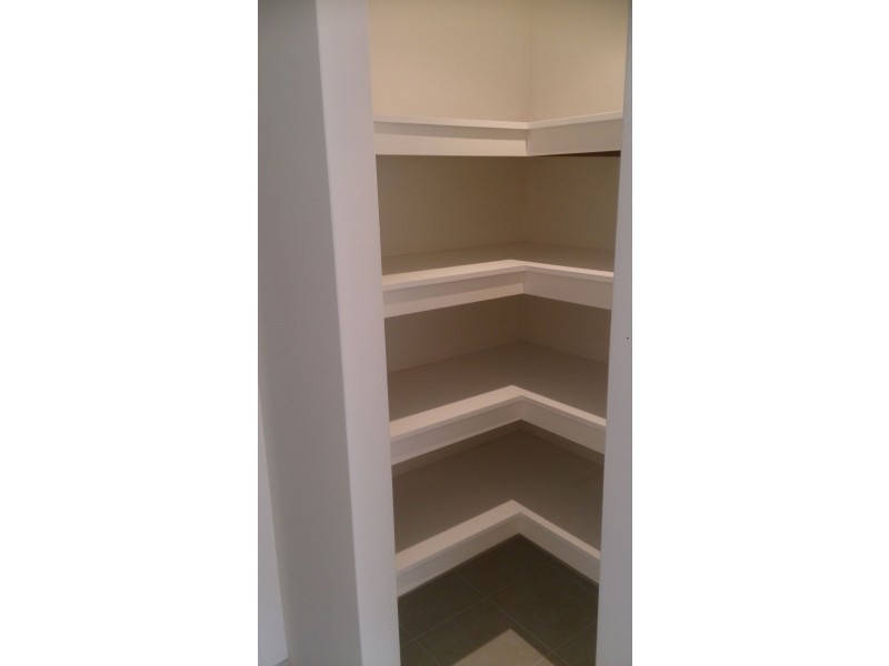 14 Arlette Pass, Lakelands WA 6180