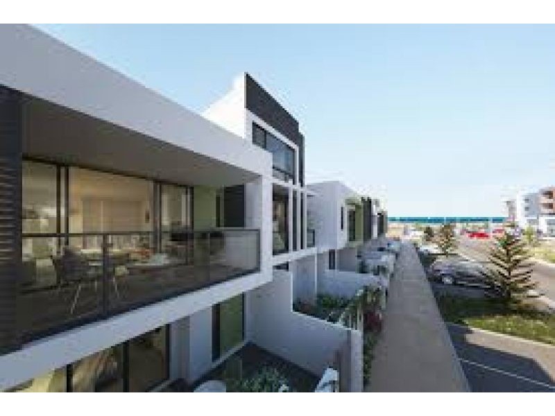 8112/1 Quay Blv, Werribee South VIC 3030