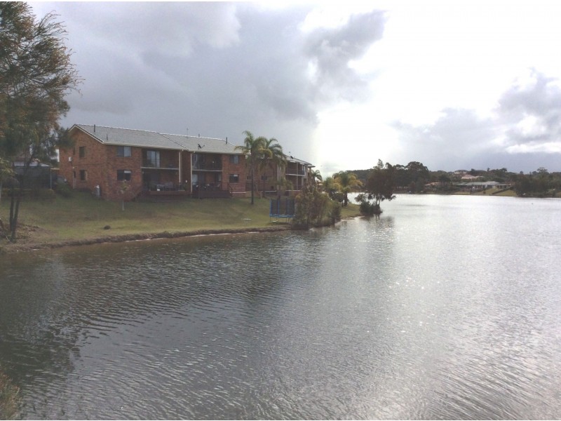 4/3 Barbet Place, Burleigh Waters QLD 4220