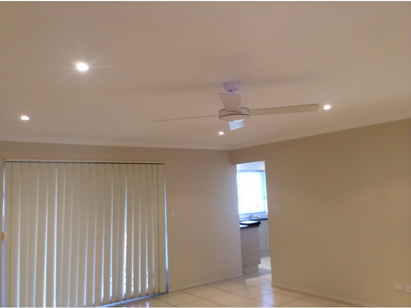 4/3 Barbet Place, Burleigh Waters QLD 4220