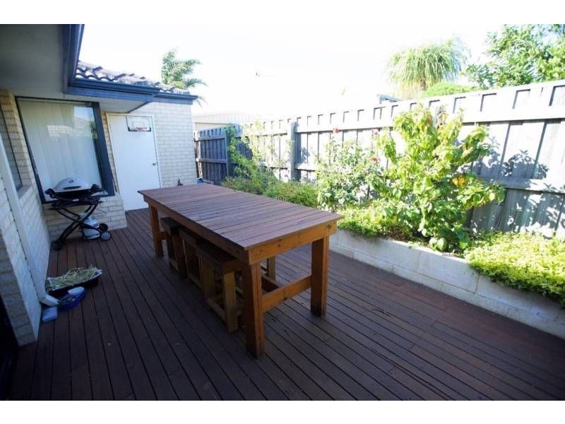 6/25 Sydenham St, Rivervale WA 6103