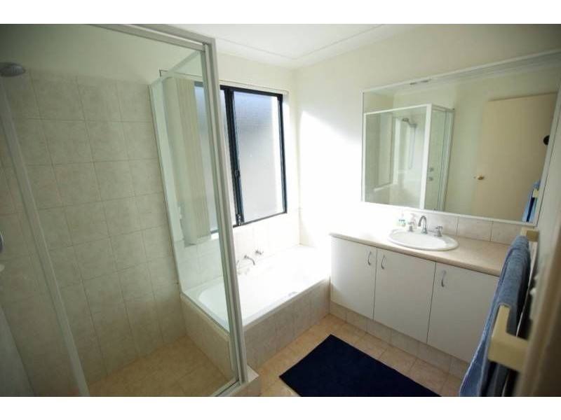 6/25 Sydenham St, Rivervale WA 6103